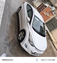 النتره 2011 حجم المكينه 18بيها داير الخلفي صبغ فقط السعر١١٥ رقمي077222...