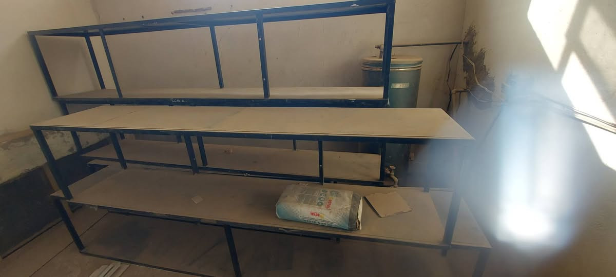 للبيع
رفوف مخازن حديد درجة أولى

١.طول ٣متر _ عرض ٥٠سم_ ارتفاع ٦٠سم

٢ طول ١،٨٥ و_ عرض ٥٠سم و _ارتفاع ٦٠سم 

العدد (١٨)

للإستفسار المراسلة او الاتصال _***********
