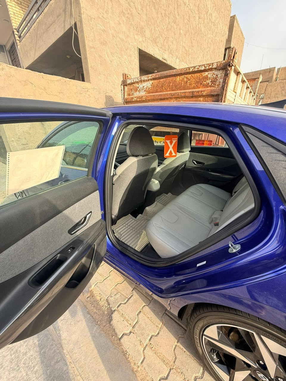 مديل٢٣ فول  مكفوله من الصبغ  بارد فقط  سونار موجود  رقمي*********** مكاني الامين  السعر ١٤٠
