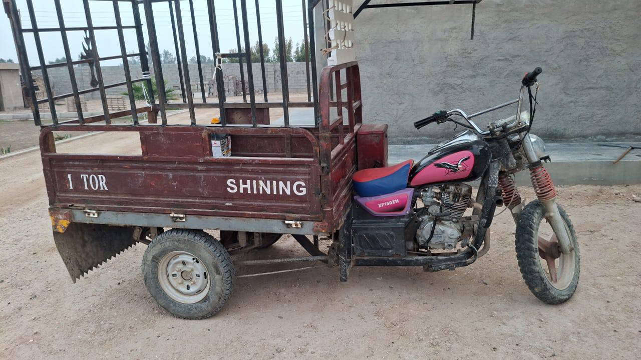 ستوته للبيع نضيف بيه شويه لحيم بركبه شقاله بدون اوراق مكانه الكرمه لسعر 600قفل


**إذا كنت صاحب هذا الإعلان وتريد حذفه لأي سبب، رجاءا أرسل رسالة إلى الدعم الفني**