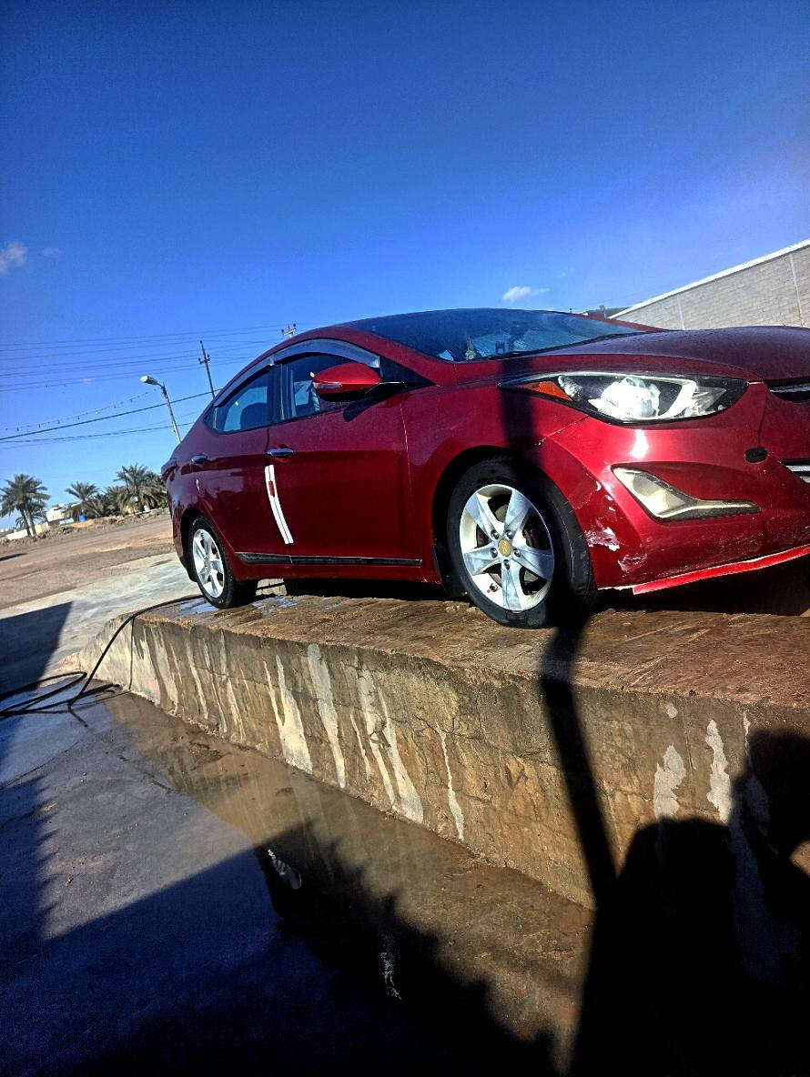 الانترا وارد امريكي
المكينه 2000دوش 
موديل 2014
بيه 5قطع 
الرقم بابل 

الستفسار هاذه اتصل ‏‪***********‬‏
