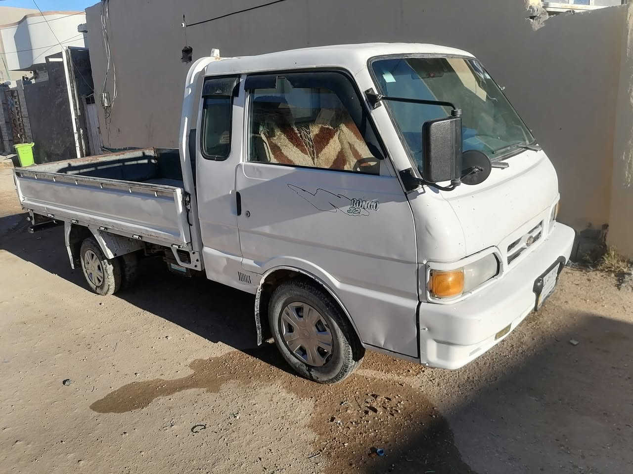 كيا حمل بنكو ٩٦ للبيع مكفوله كير محرك شاصي سعرهه ٥٥ وبيهه مجال رقمهه بغداد ثاني يوم مداور مشروع وطني العنوان النجف الاشرف الحيدرية خان النص 
للاستفسار اكثر اتصل على الرقم ***********
