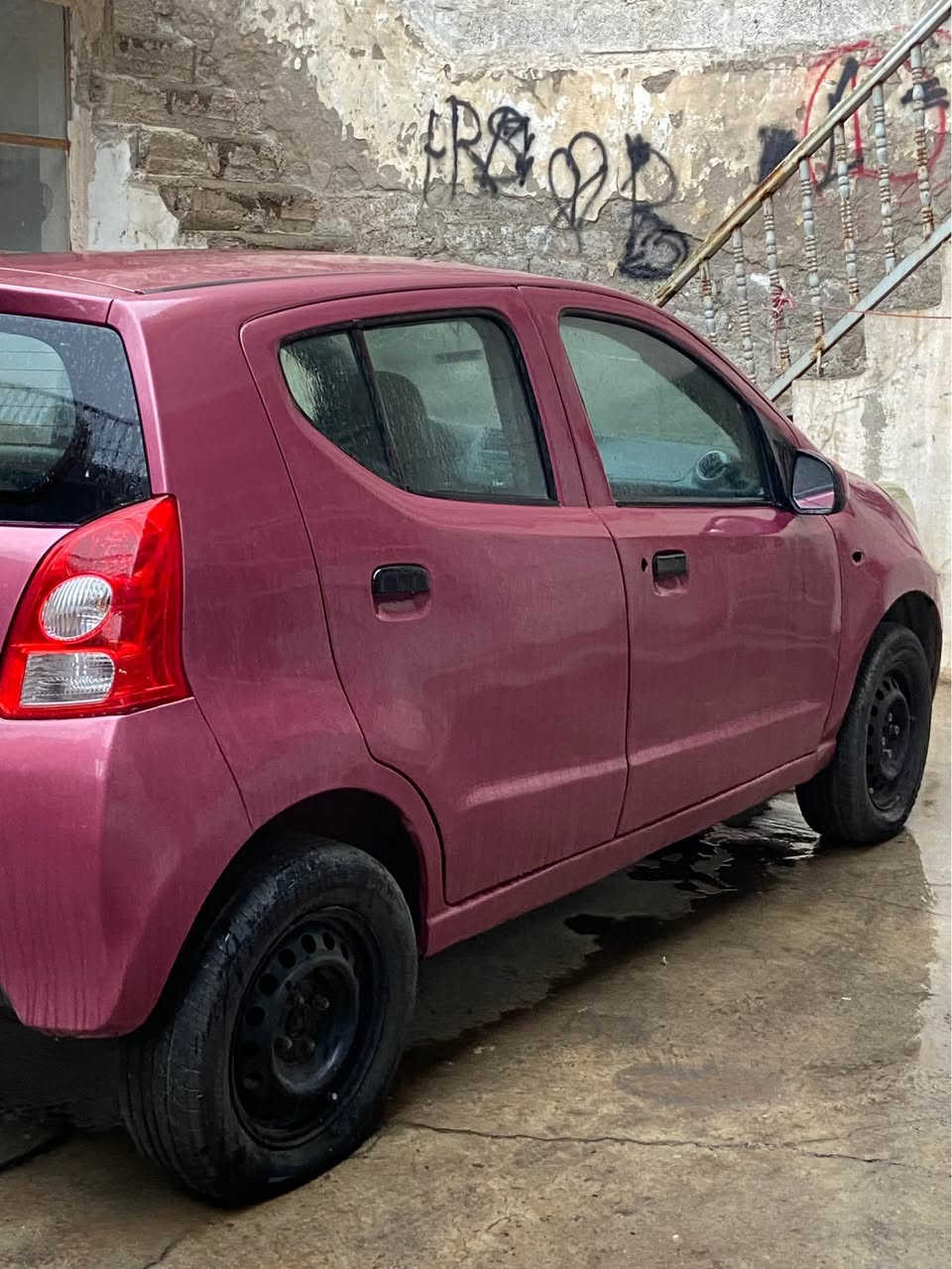 سازوکی 2010 بۆ فرۆشتن
یابانی ئەسلی 
مەکینە 3 پستن بەنزین هەرناخوات
گێر ئۆتۆماتیک 
گیروومەکینە بیلاد
قفل مەرکەزی
چوار جام کارەبای
هەیکەلی جوان
جێ جێ بۆیاغی هەیە بەعام دەیفرۆشم 
پێشودوای تازە داگیراوە کامل بەشەرت
سەیارەکە زۆر جوان ماوەتەوە
کارەبای کامل مەزبوت
سەیارەکە عالتە ئیش ناکات ئەقلی تەواو نیە 
تەنها ئەقلێکی دەوێت یان چاکی کەیت شۆتی پێکراوە
دەتوانیت گێر و مەکینەی بگۆریت بۆ یارس و کرۆرلا 
تحویل/غەرامە/براوە/بەشەرت
سعر 30 وەرەقە و کەمێك مەجال
شوێن / هەولێر
بۆزانیای زیاتر نامە بنێرن لەخزمەت دام. أربيل, العراق


**إذا كنت صاحب هذا الإعلان وتريد حذفه لأي سبب، رجاءا أرسل رسالة إلى الدعم الفني**