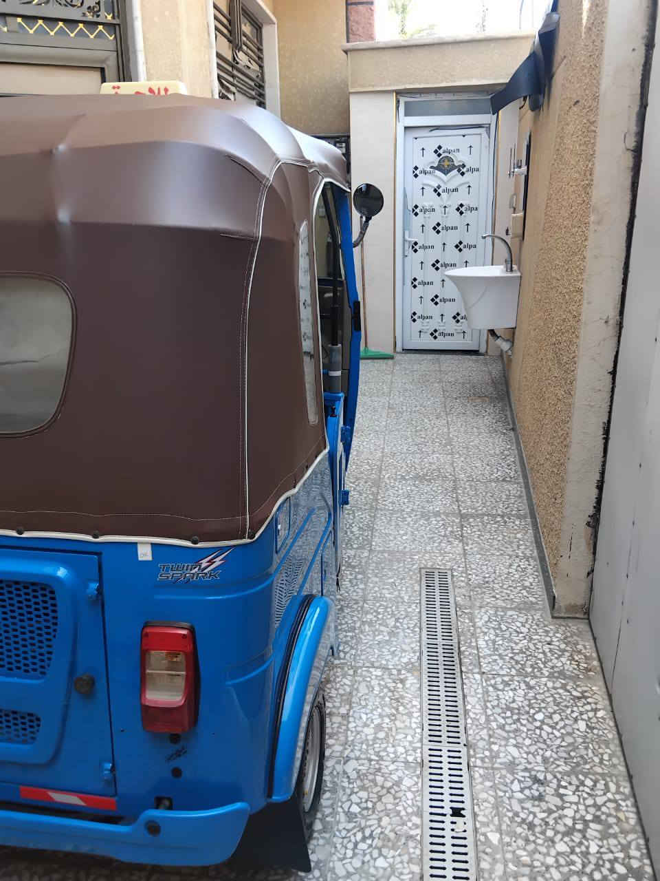 تكتك موديل ٢٢ رقم كربلاء عنوان بغداد رقم الهاتف ***********
