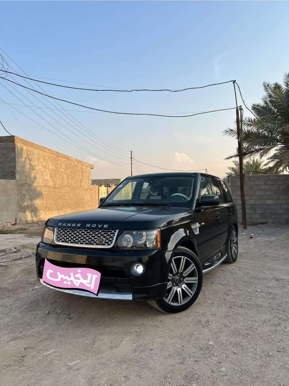السلام عليكم 🫡
رانج روفر موديل 2009محدث 2013 سياره شادله دبل والوي انسه شي اسمه جك ودوخوته 

رقم بغداد انكليزي مشروع وطني بسمي هزه وسنويه جديد 

المواصفات فووول 

مكينه V8 بدون سوبر HSE المرغوب 

فتحه شقف سلايت 

داخل عسلي واسود 

شاشه عرض تفاصيل السياره 

كشنات جلد  كهرباء ⚡️ 

حساسات امامي خلفي 

كشنات خزن ميموري 

مري قلاب ويه البك 

هاند بريك بصمه 

منضومة زنون داينمك 

سستم صوت 

ثلاجه 

تبريد قطعتين 

تحكم ستيرن جهتين 

سياره جاهزه بدون نواقص 

اسعر ١١٥ بيع سريع وبيه مجال بسيط لاستفسار ***********
