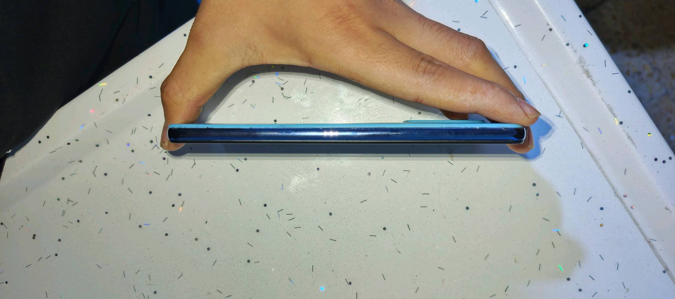 موبايل جلكسي A52s 5G ذاكرة 256 رام 8 تليفون كلش حلو و نضيف 

السعر 150 
الررقم 
***********
النجف الاشرف 