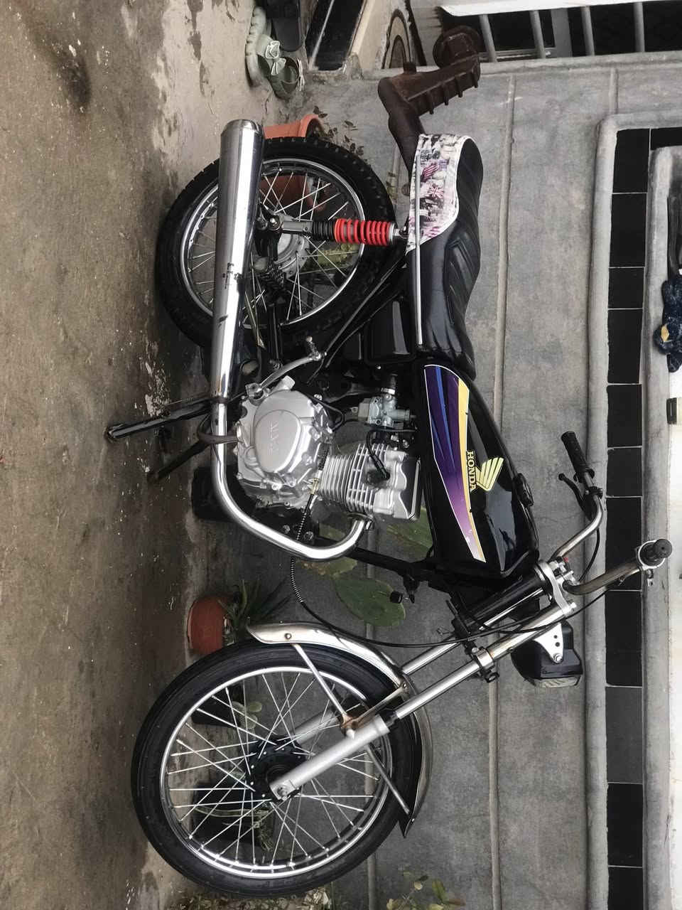 دراجه نامه شلامجه تعمير ٢٠٢٥ كلك الدراجه جاهزة واكفلك بوكه وعشاير مكان بابل الحله السعر بلخاص او اتصل ***********
