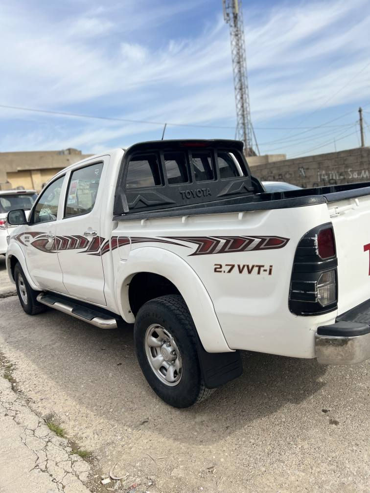 پیکاب مەرزیە 2014
مەکینەی نەکرایتەوە  
3 پارچەی پێشی گۆڕایە
جەمپەکی لای سایقی هەیە
تەعویل وەکالە بەشەرتە
سعری 170 
شوێن قەزای خەبات
ڕقەم موبایل 
***********
***********
Viber whatsap الحمدانية, نينوى
