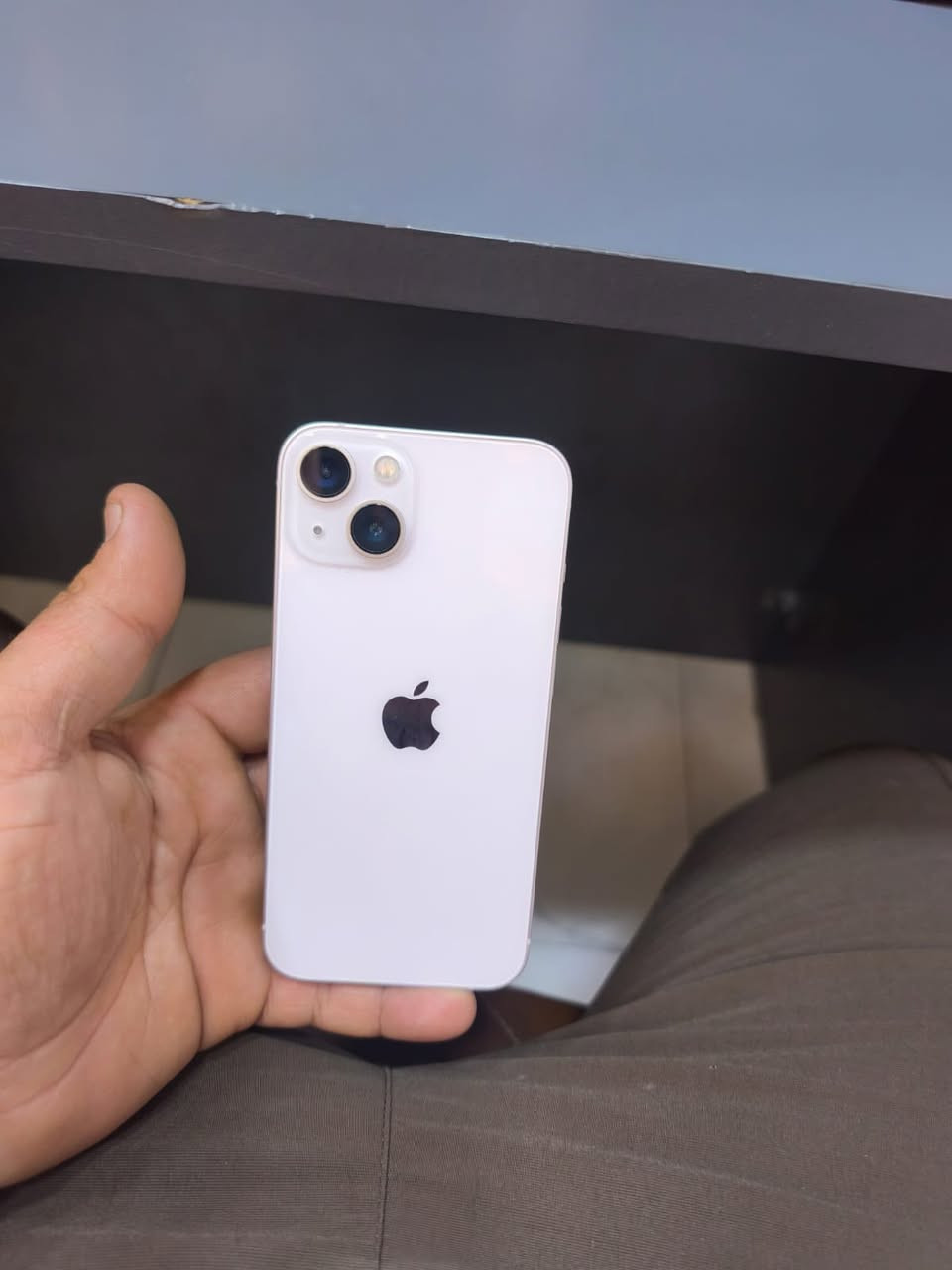 سلام عليكم للبيع أيفون 13 عادي جهاز وتر بطاريه 87ذاكرة128جهاز كفاله وشرط
السعر 450بي مجالك الجيه العنوان حرفه حي ميسان قرب نفق 
***********
