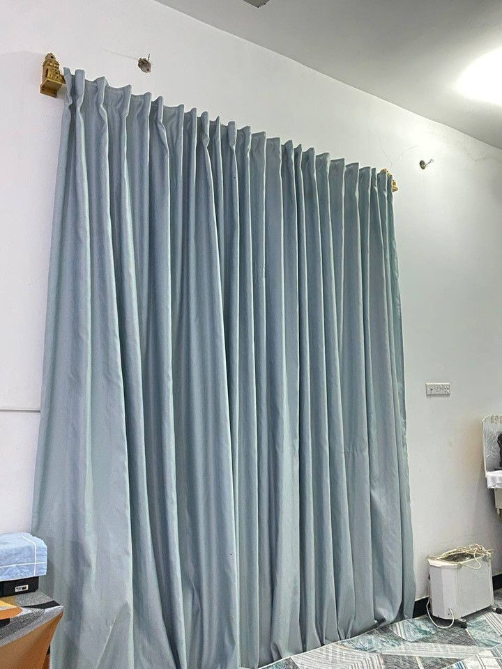 #دار__للبيع
📌خلــف الملعــب القديم
📌خلــف  شارع #الشيخ_ياسين
🔴#البناء مسلح #طابوق
🔴#المساحة 200م
🔴#يحتوي على غرفتيـن/صالة/استقبال/ مطبخ
صحيات خارجي /حمام داخلي/مخزن٥امتار جاهز 
يصلح محل. 
السعر ٨٥ 
#للاستفسار الاتصال على الرقم ***********
