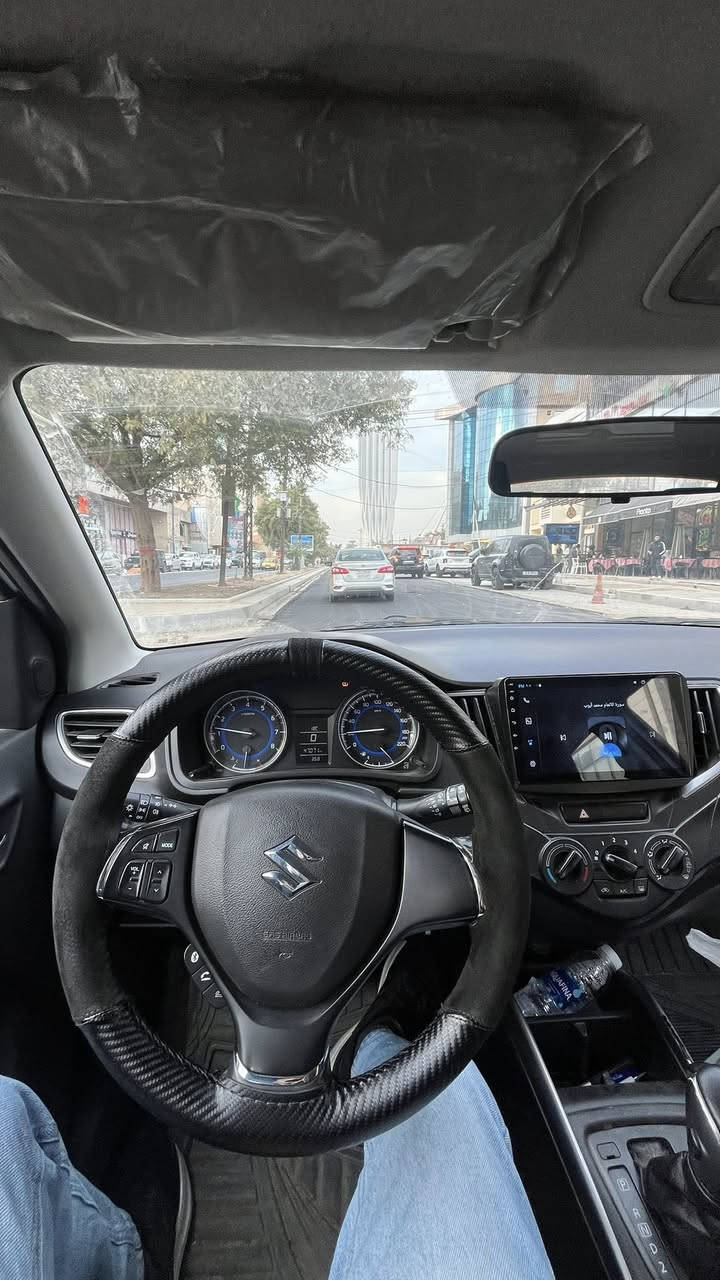 للبيع سوزوكي بالينو 2020 
مكفولة من الصبغ و البارد فقط بيها كم طخه بسيطه جدا
ماشية 48 الف كيلو حقيقي
تخم تايرات جديد و باتري جديد و عليها شاشة اندرويد 
السعر 94 وبيها مجال
***********

