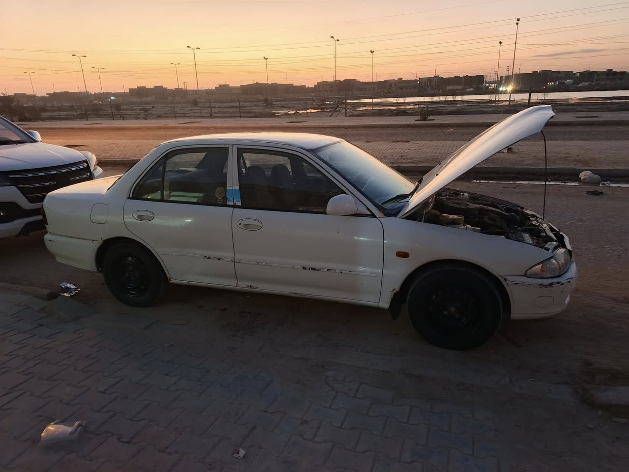 ٣٥ $ ٢٠٠٢ تبريد +تدفة شرط رقم الماني  حرة 
*********** كير عادي
