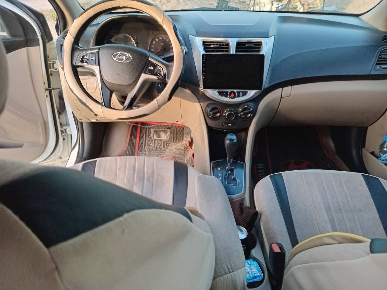 اكسنت ٢٠١٦ خليجي
رقم بغداد 
بيه ثلاث قطع صبغ بدون داخل  نظيفة ومرتبة أن شاءالله 

السعر ١٠٣ وبيه مجال أن شاءالله 

***********
