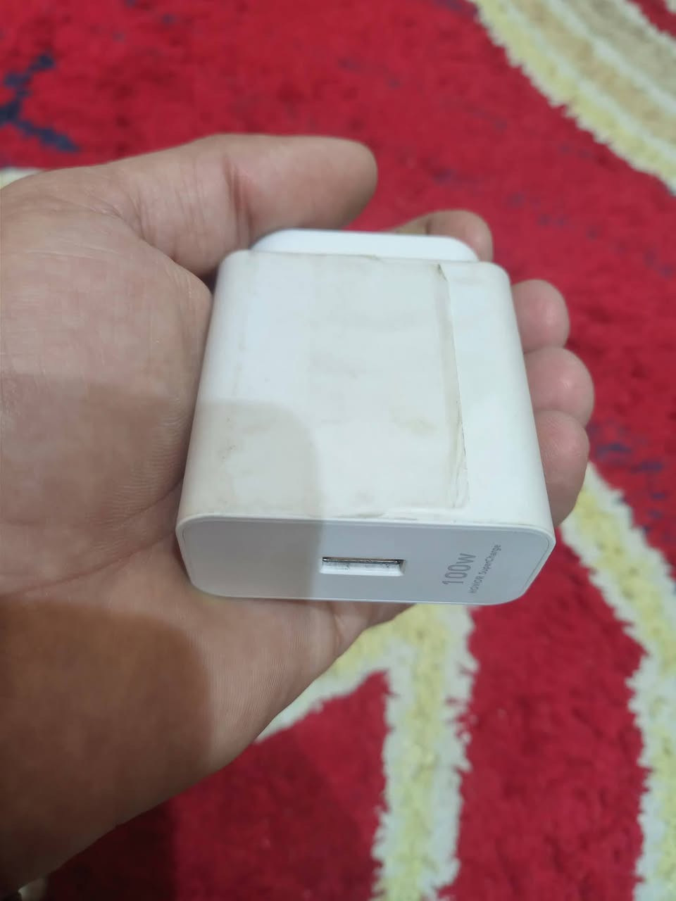 شاحنه هونر 100 واط اصلي مال جهاز هونر 400 جديد بل الزكه استخدام قليل البيع السعر 40الف بيها مجال هذا رقم
***********
