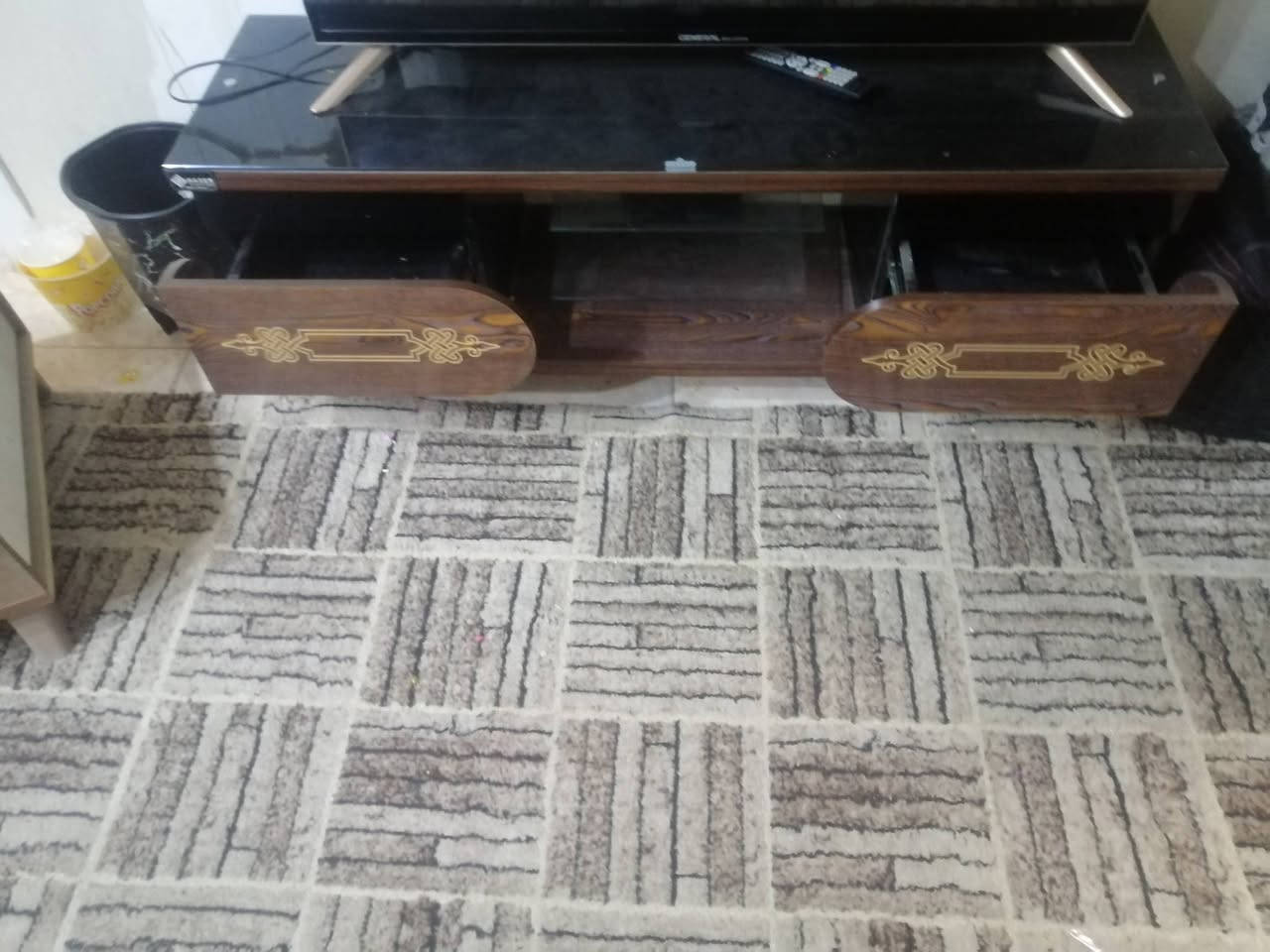 ميز تلفزيون ماركه خشب ثقيل عدد 2 سعر الواحد 90 الف قفل


**إذا كنت صاحب هذا الإعلان وتريد حذفه لأي سبب، رجاءا أرسل رسالة إلى الدعم الفني**