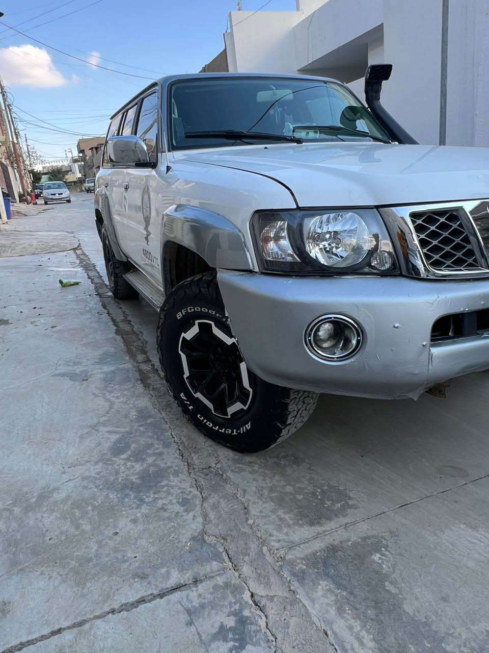 نیسان پاتڕۆلێ سوپەر سەفاری ٢٠٠٨ 
شکڵێ کراوە بە ٢٠٢١ 

گێڕ تۆتۆماتیک ✅
دیفلۆک و دەبڵ ئەکسل بە شەرت ✅
چوار ویلی لۆکی بیلادی لەسەرە ✅
چوار تایەی ئەوروپی BFGGOODRICH✅
دوو پارچە بۆیاغە بێ دەعم ✅
مەکینە بە شەرتی فەحس ✅
ئنڤێکتەرێکی تیایە ٧ کاتژمێر ٣ ئەمپێر کارەبا ئەدات ✅
سەیارەکە مەزادە و لە کەرکوک ئەکرێ بە ڕەقەم بە شەرتی وەکالە ✅
شوێنی سەیارەکە کەرکوک 

بۆ زانیاری زیاتر نامە بنێرە

عربي 
کیر توماتیک✅
دیفلوک و اکسلات بشرت ✅
ويلات جديدة ✅
تايرات اوفروب BFGOODRICH✅
قطعتين صبوغ ✅
مكينة بشرت فحص✅
بلصندوق موجود انفيكتر ينطيك ٣ امبيرات ✅
سيارة مزاد و من كركوك تترقم بشرط وكالة ✅

مكان سيارة كركوك 

للمعلومات اخرة دزلي رسالة كركوك, العراق


**إذا كنت صاحب هذا الإعلان وتريد حذفه لأي سبب، رجاءا أرسل رسالة إلى الدعم الفني**