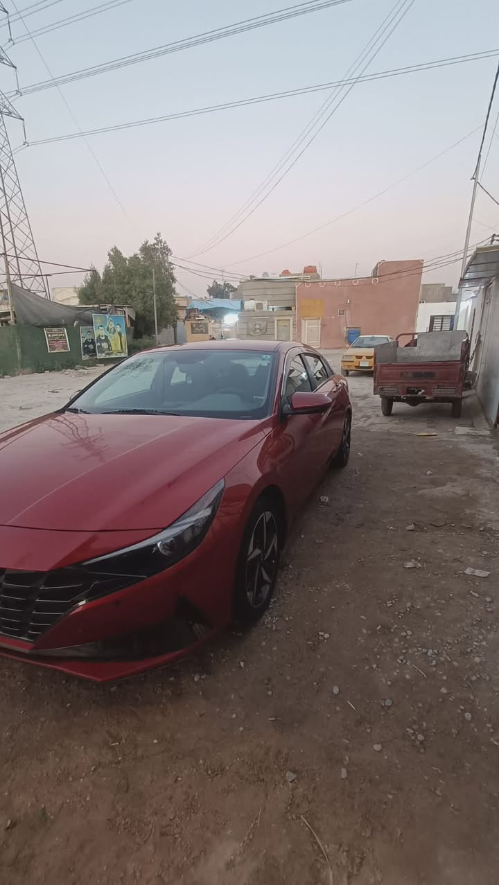 النترا للبيع موديل 2023 . حادث تفصيك لبجم وغراظه جايات وياه تبديل بس دعاميه اماميه وص
رقم بغداد

سعة المحرك 2000 دوش
شاشة ديجتال متصله بالكامل
بصمة تشغيل 
بصمة ابواب 
بصمة صندوق 
تشغيل عن بعد 
رادار امامي خلفي جانبي
مانع تصادم بريك ذكي
مدخلين شحن + اواكس
تبريد منفصل بيانو 
كاميرا خلفيه دواره 
كراسي تدفئه 
حساسات اطارات 
مثبت سرعه 
نظام ترحيب عند الاقتراب 
مانع انزلاق 
دخول ذكي 
نظام قيادة ذاتيه   
زر عرض الكاميرا الخلفية 
سايد بريك بصمه
شحن واير ليس 
   
سعر   145   قفل مكان سياره بغداد مدينت الصدر 
رقم ***********
