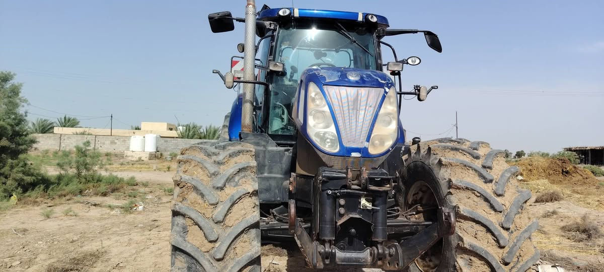 للبيع نيهولند T7.270 لون حبري  زيرو وضع شركة فول مواصفات  الاتصال على الارقام. ***********/
***********
