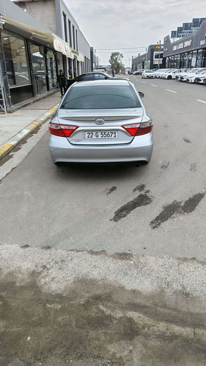 سلام عليكم 
كامري ٢٠١٧ مواصفات الكامري معروفه كروز سرعه تحكمات ستيرن 
رقم أربيل هزه جديده 
طخم تاير جديد ويلكب 
السياره جاهزه من كل النواحي 
بيها أربع قطع صبغ داخل شويه بلغد فقط و السياره شرط التحويل والغرامات 
سعر ١٣٥ وبيها مجال 
عنواني موصل حي الميثاق 
*********** # ***********
