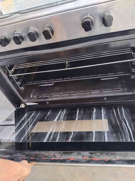 طباخ تركي 5 عيون  للبيع شرط فحص السعر 200 للتواصل ***********
