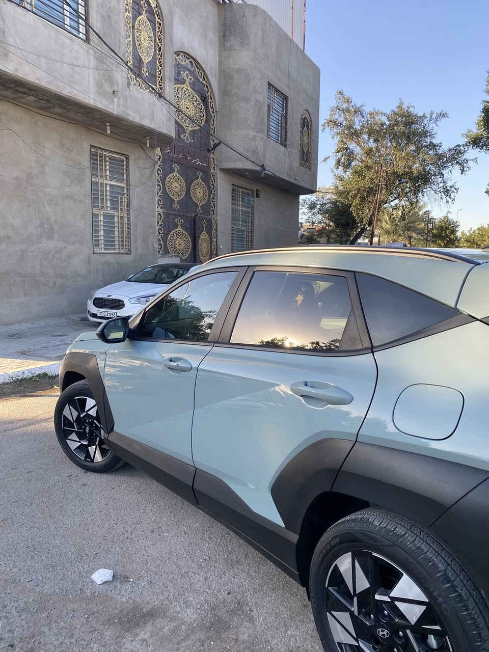 السلام عليكم اخوان كونا 2024ماشيه 11الف نص موصفات سيارت جاهزه رقم واطلع تحديد مسار نقطه عمياء رادرات جانبيه كروز سرعه بصمه وبصمه ابواب تشغيل عن بعد مود درايف سبورت نورمل  كونفرت كشن كهرباء داخل ابيض هواي موصفات بعد سيارت جاهزه تنكر وتطلع ماعده رقم كلشي شغال السعر 148بيها مجال بسيط للاستفسار ***********
