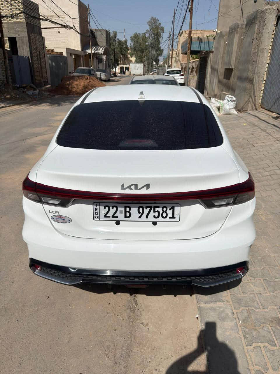 السلام عليكم للبيع 
كي 3 2022
فول مواصفات 1/1
فتحه بصمه كامره خلفيه حساس امامي خلفي يدات نيكل شاشه 3 وضعيات قياده سايد بريك بصمه داخل لونين تبريد لمس كشن كهرباء تحكم ستيرن رقم اربيل انكليزي 
للاستفسار ***********
العنوان : النجف
