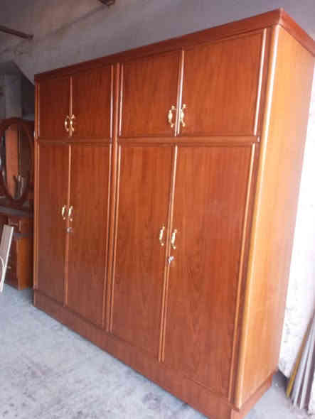 كنتور ملحق 4 ابواب داخل وخارج صاج تزكام مستعمل الهيكل بلوك بورد والظهر جرجوبه ارتفاع مترين و30 سم عرض مترين و35 سم عمق 60 سم السعر 400 وبي مجال العنوان بغداد حي الإعلام الشباب نهاية شارع سوق اميمه  صيدلية نور الشباب قرب النادي التجاري  موبايل عراقنا وتساب بي 
*********** 
***********

يوجد توصيل غير مجاني داخل بغداد فقط
