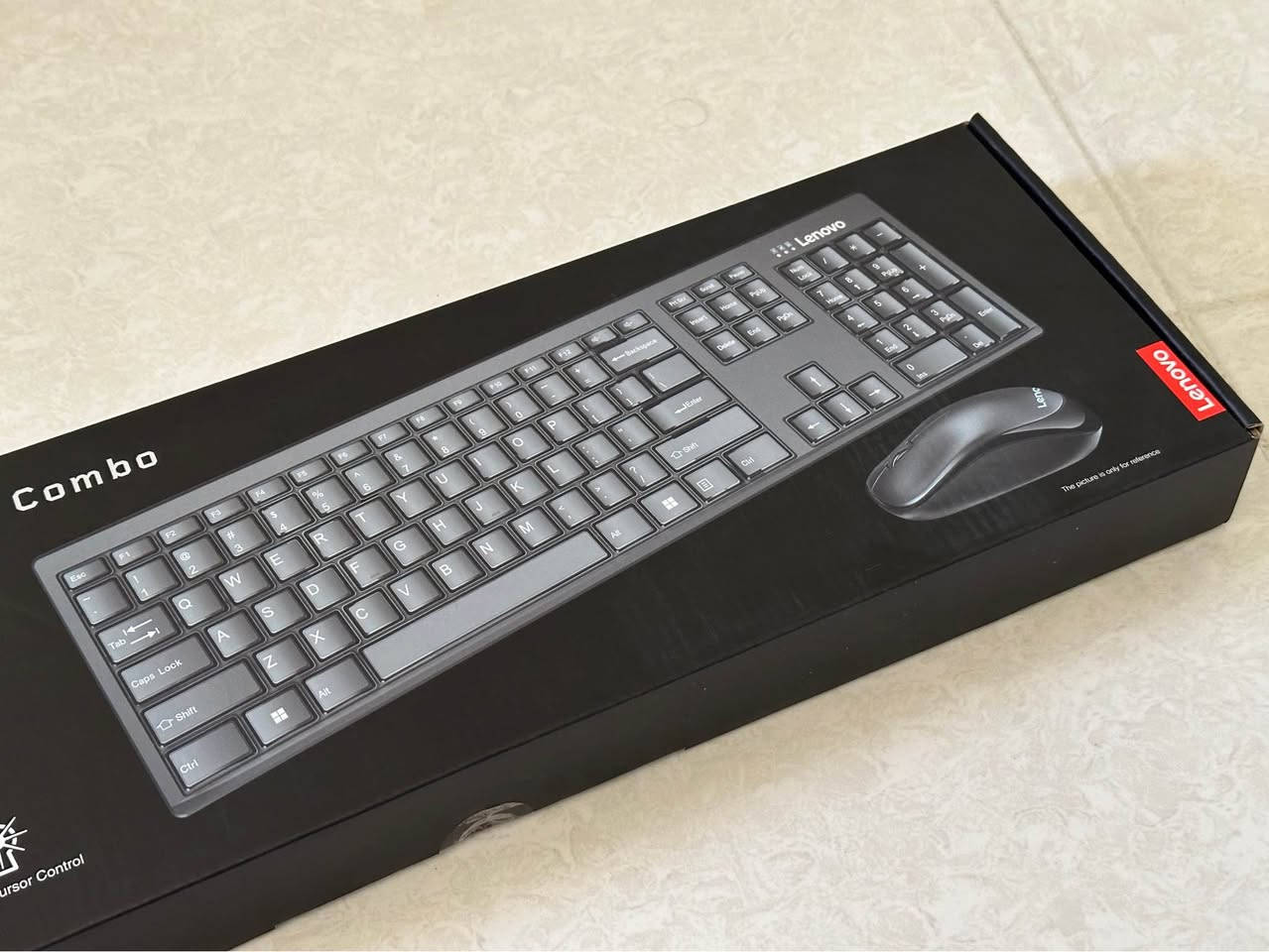 كيبورد وماوس لاسلكي Lenovo 100 Wireless Combo
جديد 100% ولم يتم فتح العلبة (مختوم) 🔥

🔹 كيبورد نحيف ومريح للكتابة
🔹 ماوس لاسلكي دقيق وسهل الاستخدام
🔹 اتصال USB (Plug & Play) بدون برامج
🔹 مقاوم لرذاذ الماء
🔹 عمر ضغط الأزرار طويل (حتى 10 مليون ضغطة)
🔹 مناسب للعمل، الدراسة، والاستخدام اليومي

📦 المنتج جديد داخل العلبة الأصلية
…………………. …………………. ………………

کیبۆرد و ماوسی وایەرلەس Lenovo 100 Wireless Combo
نوێ 100% و هێشتا نەکراوە (لە ناو سندووقی داخراودایە) 🔥

🔹 کیبۆردێکی باریک و ئاسودە بۆ نووسین
🔹 ماوسێکی وایەرلەس بە وردی و ئاسان
🔹 پەیوەندی USB (Plug & Play) بێ پێویستی بە بەرنامە
🔹 دژ بە ئاوی کەم (spill resistant)
🔹 تەمەنی دوگمەکان درێژ (تا 10 ملیۆن جار)
🔹 گونجاو بۆ کار، خوێندن و بەکارهێنانی ڕۆژانە

📦 کاڵاکە نوێیە و لە ناو سندووقی سەرەکییەکەیدایە السليمانية, العراق


**إذا كنت صاحب هذا الإعلان وتريد حذفه لأي سبب، رجاءا أرسل رسالة إلى الدعم الفني**