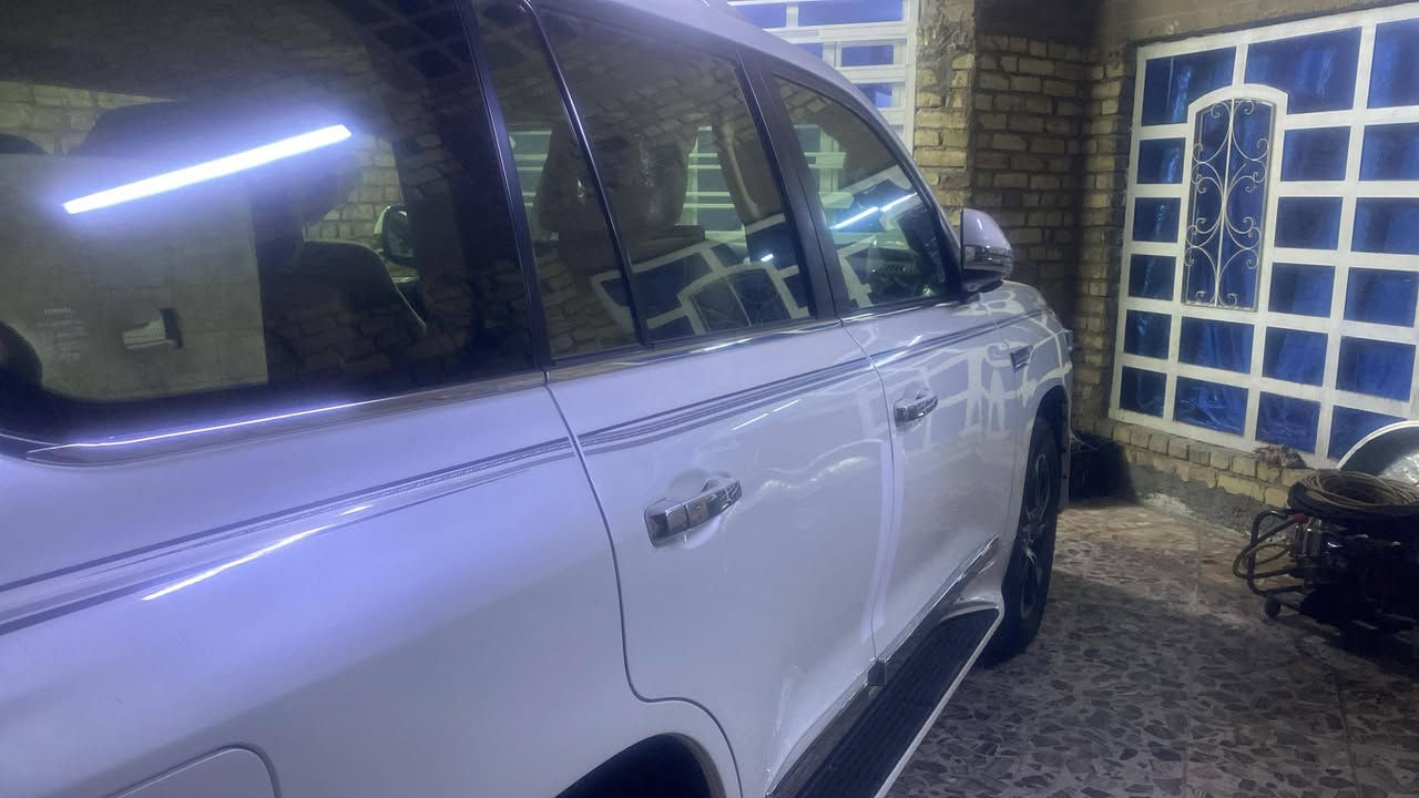 لاندكروز 2021
شركات 
عداد 115
مكفوله كفاله عامه 
تخم تاير
مري شفط فتحه سلايت 
كشنات كهرباء   جلد 
شاشه كبيره 
واير ليس 
جنطه كهرباء 
حساسات امامي خلفي 
لايت زنون
تبريد 3 قطع
سته سلندر 
سليمانيه باسمي 
زراك لايت
ثلاجة 
***********
