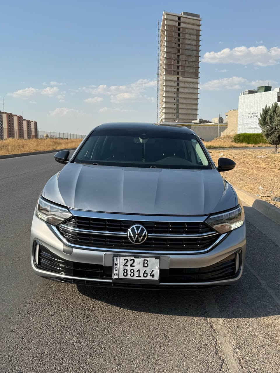 سلام علیکم JETTA SE plus 2022        
فول فول مواسەفات 
 پێش و پشت کەپس بیلادی سبوغ چاملغی و نيو دةرگا بەبێ ژۆرێ ئێرباگ سوكان و شان .
هەتا دەعامی پشت و پێش و رادێتەر و لایت هەمووی بیلادیە . 
٦٧ هةزار كيلومتر رۆیشتیە گێر و مەکینە هەموو بە شەرت . 
سعر: 157 مجال
رقم موبايل: *********** أربيل, العراق
