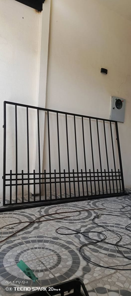 انتا بس أختار وأترك الباقي علينا
عمل حمايات شبابيك شغل نضيف ومرتب وأحد على وأحد واسعار مناسبه للتواصل رقم الهاتف *********** بس خبر ونجيك لباب بيتك جاهزين لاي شغل يخص الحدادة و مناور و سقايف و اي شي يخص الحدادة
