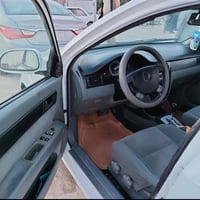 اوبترا ٢٠١١ • ١٦٠٠ • رقم بصره