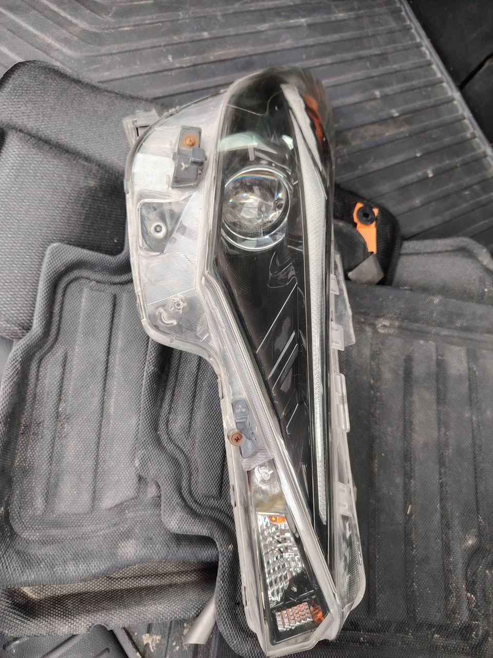 لايت الانترا ٢٠٢٣ أمريكي لبيع السعر ١٥٠ الاتصال على الرقم ***********
