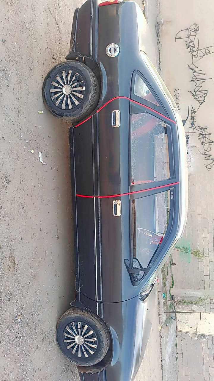 سلام عليكم سياره فكتره موديل 91 دفتر بانزين بيه الحجم 20 سنويه ل 30 كهربائيات شغاله  السعر 45 بيه مجال قليل هاذا الرقم ***********
