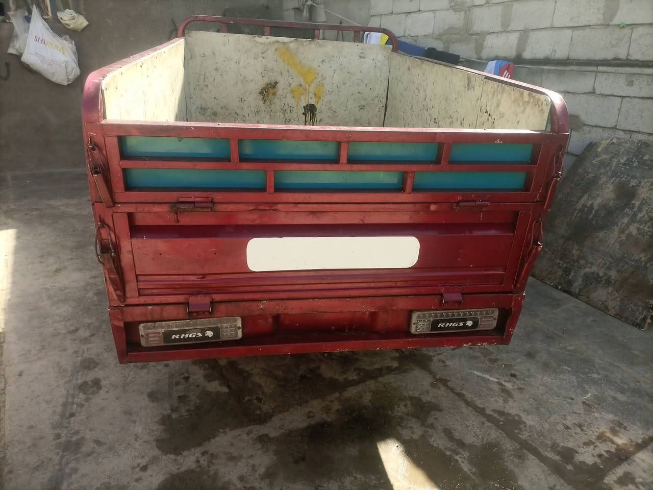 السلام عليكم ستوته البيع موديل 16 اوراق موجوده مكفوله عامه ستوته خير من الله العنوان  العماري السعر 900بيه مجال الطيبين رقم الهاتف ***********
