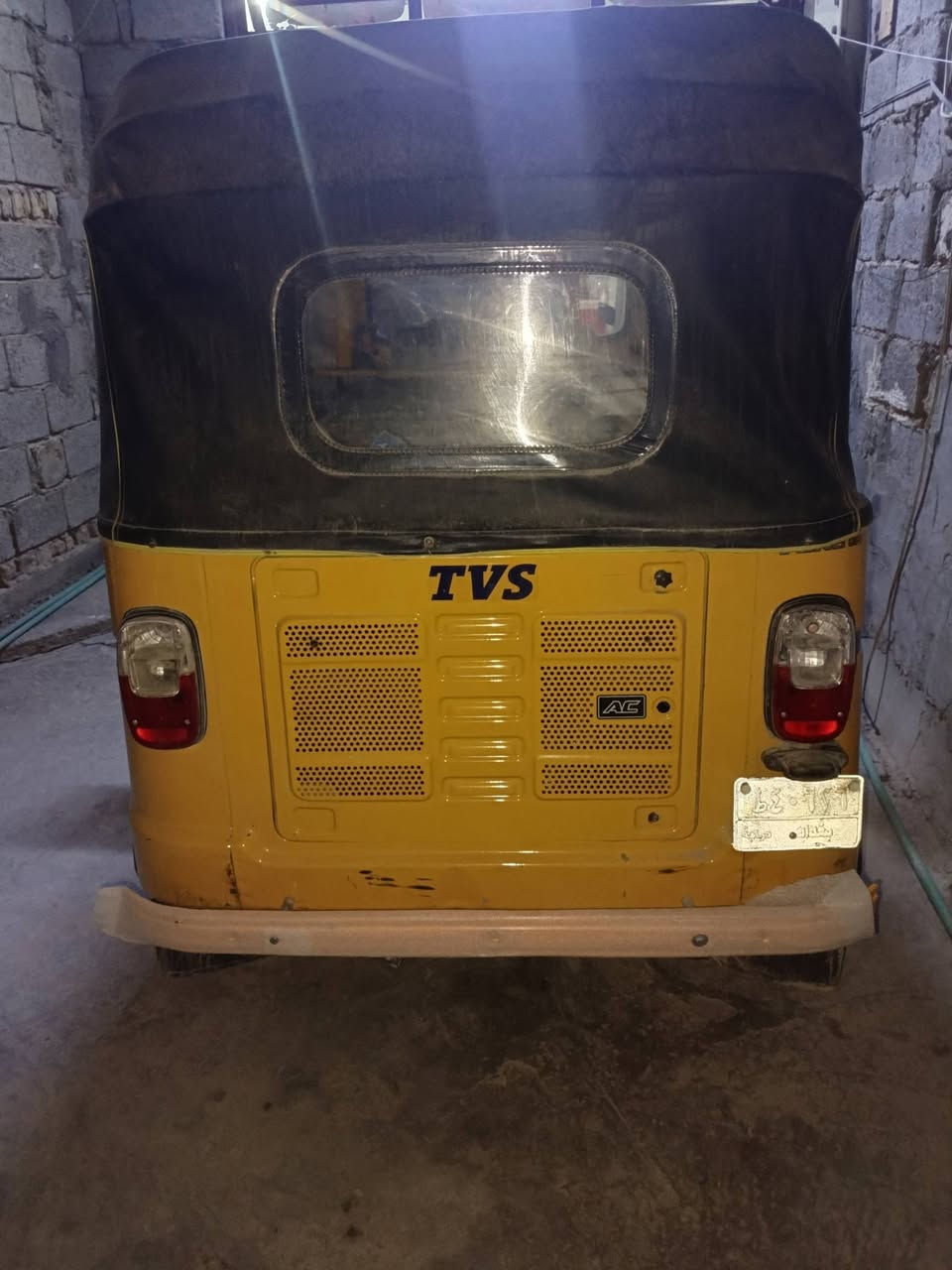 تي ڤي أس موديل 20 / مرقمة بأسمي /تكتك بلادي لا ضربة ولا صبغ ولا خياس بيها /مكينة مالت 22 بيها طك كارتونة جديدة/ مابيها نقص كبل للشارع /السعر /5.500 وبيها مجال حك الجية /العنوان. بغداد.ابو غريب. الشهداء.قرب جامع الريان. /رقمي /‏‪‏‪***********‬‏/‏‪***********‬‏
