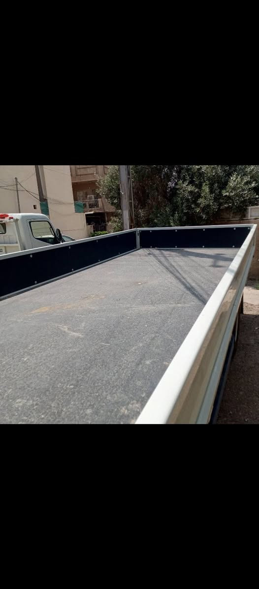 السلام عليكم 
للبيع بدي زيرو 
للبيع بدي زيرو 
كنتر 5 متر طويل 
***********
عنوان بغداد. البنوك
