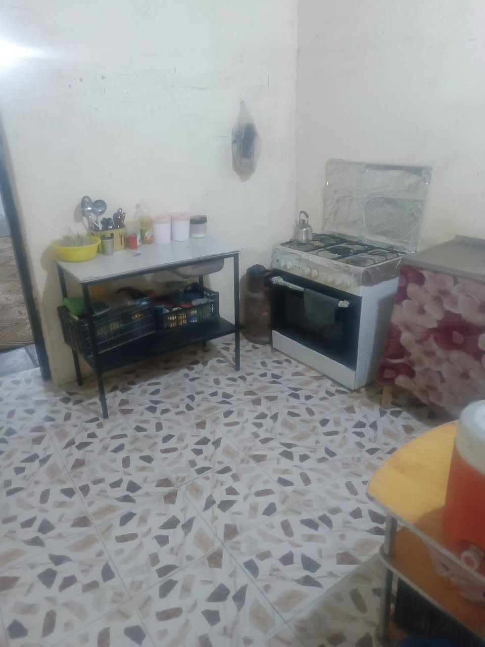 سلام عليكم بيت تجاوز الى البيع في منطقة الزعفرانية في شارع الكهرباء يم صورة السيد السعر 17 الاستفسار *********** واتساب
