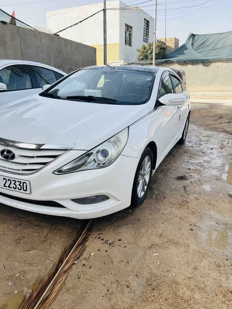 سلام عليكم 
سوناتا  2011 خليجي فوول VIP 
فول مواصفات للاخير اعلى فئة 1/1
حداديه اماميه خلفيه قبل سبوع مسويهه
تخم تاير جديد 
باتري جديد +راديتر جديد 
سقف بانوراما 
بصمه تشغيل 
بصمه ابواب وصندوق 
كشنات كهرباء 
تتفئه تبريد بل كشنات 
مكينة 2400 دوش 
تبريد قطعتين 
وباقي المواصفات المعروفه 
حساسات اماميه خلفيه 
ملاحظة بيها قطعتين رش بدون ضررر 
الاستفسارار ***********
مكان السياره بابل
.
