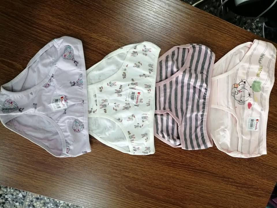 فرصة مميزة لأصحاب المحلات أو لمن يرغب ببدء مشروعه 👶🛍️
✔️ ملابس أطفال (مختلف الأعمار)

✔️ أحذية أطفال

✔️ مستلزمات حديثي الولادة

✔️ جميع البضاعة تركية درجة أولى واستيراد خاص لمحلنا.

💰 السعر الإجمالي: ٦٠٠الف دينار عراقي فقط

البضاعة الأصلية كلفتنا أكثر من مليونين ونص، لكن بسبب عدم توفر مساحة للتخزين قررنا بيعها بالكامل بهذا السعر.

📸 الصور المرفقة توضح جزءاً فقط من البضاعة، والكميات الموجودة أكبر بكثير.

📞 للتواصل والاستفسار:

***********

البيع بالكامل فقط وليس بالمفرد
