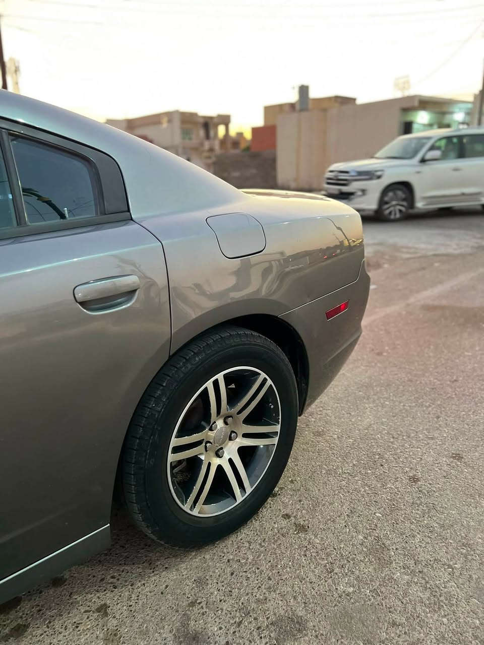 للبيع

جارجر sxt موديل 2011 وارد أمريكي 🇺🇲 

محرك 6 سلندر حجم 3600 مامفتوح

كير أوتوماتيك شرط المحرك والكير والاكسل ذهب

رقم بغداد الماني رقم  وسنويه جديد پأسمي شرط التحويل 

🚫 بدون ضرر جاملغ خلفي كلير فقط بچم كبس اربكات سليمة 

السياره  مواصفات عاديه 

بصمه تشغيل 

تشغيل عن بعد 

كشن كهرب 

 قطعتين ثلج 🥶

ويل كب طخم تاير جديد صدر امامي خلفي جاهز 

سياره جديده وجاهزة 

صلاح الدين الشرقاط 

*********** 

***********
