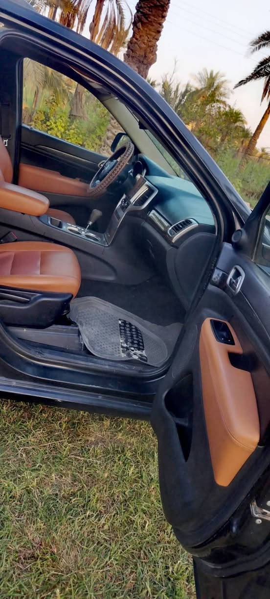 جيب لاريدو 2011 بغداد كصه قماره لون 3600 مكفول كير ومحرك التفاصيل كاملة ب المنشور السعر 95 رقم الموبايل ***********
