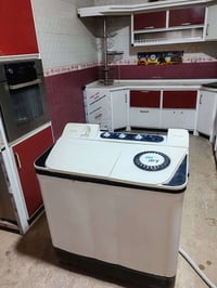 غسالة مستعملة • نظيفة • حالة جيدة