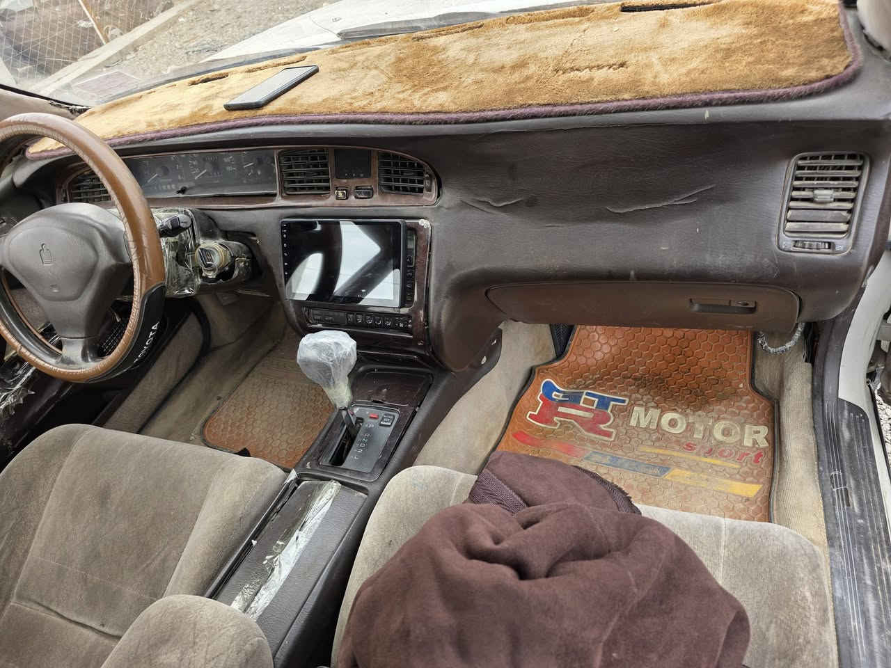 سلام بطه مديل ٩٤ جاهزه من كلشي كير مكينه حاويه حداديه كهربائيات تايرات كله جاهز بيه قماره فقط رقم هزه جدد سنويه ال ٣٠ مكان النجف السعر ٥٠ ورقه ***********
