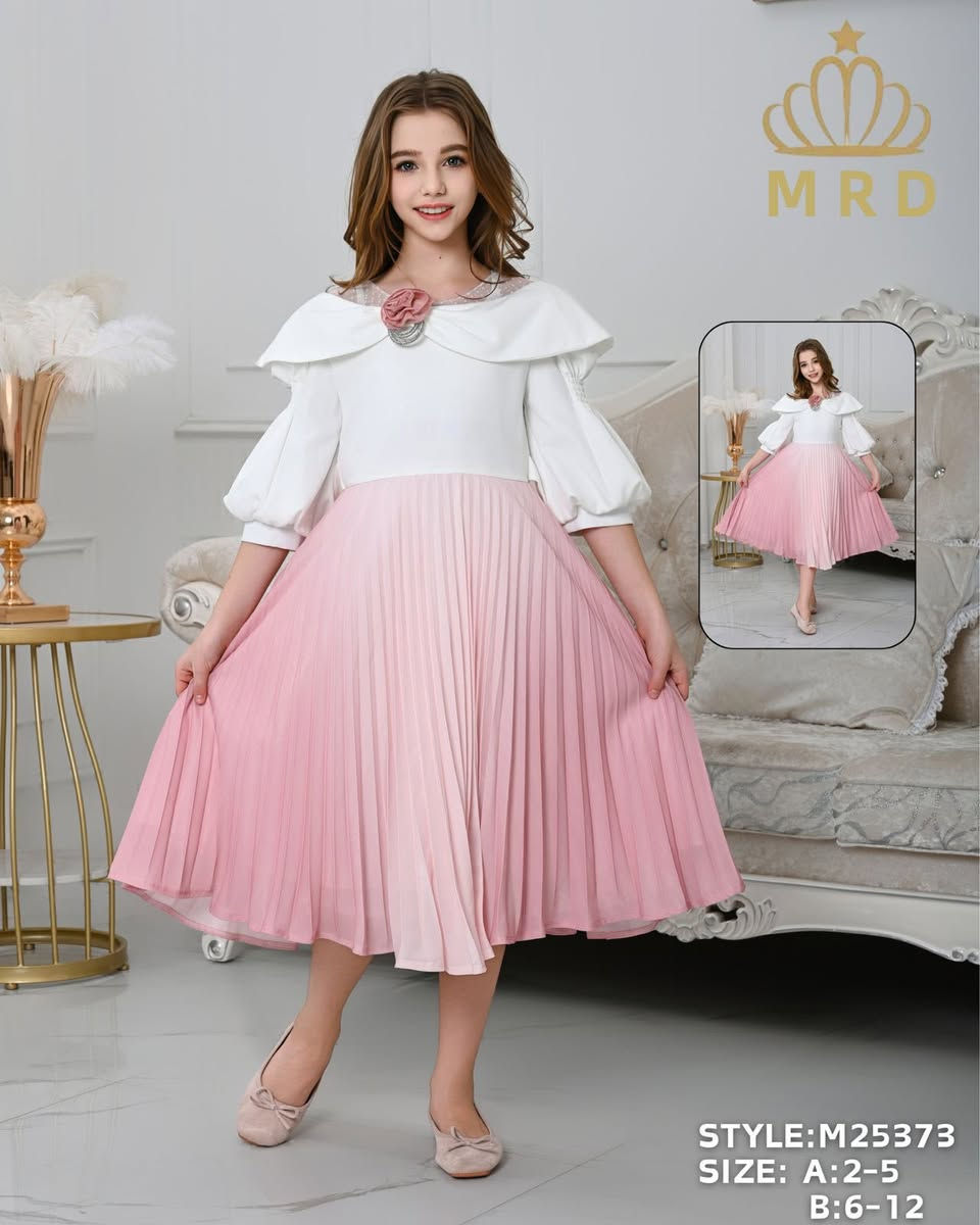 الجديد في ازياء السلطاني لهذا العام (٢٠٢٦)  احدث الموديلات من الفستان البناتي


**إذا كنت صاحب هذا الإعلان وتريد حذفه لأي سبب، رجاءا أرسل رسالة إلى الدعم الفني**