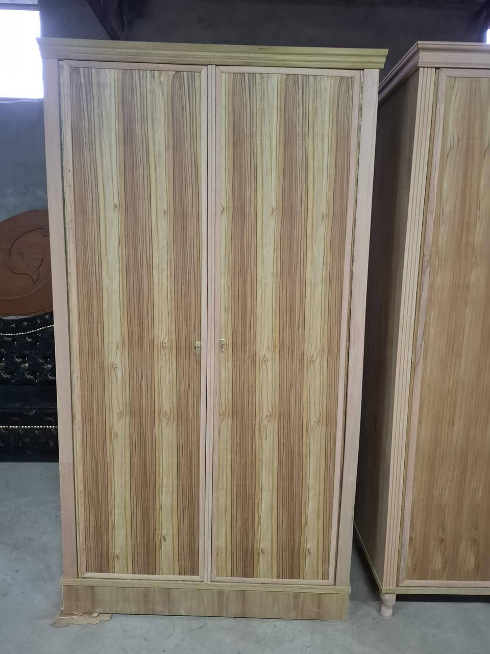 السلام عليكم  كناتير للبيع للاستفسار الاتصال على الرقم ***********
