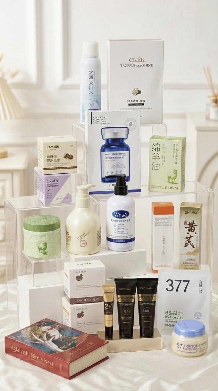 روتينكم اليومي.. هو سر جمالكم ✨
تشكيلة العناية الكورية وصلت 🔥 
لأن بشرتكم تستحق دلال خاص، جمعنا لكم في تالينزا كوزمتك أفضل منتجات العناية الكورية (سيرومات، كريمات ترطيب، ابر نضارة، وماسكات مغذية) حتى تستمتعون ببشرة نضرة ومشرقة طوال الوقت.
راح تلاكون كل المنتجات واسعارها بالستوري 😍


**إذا كنت صاحب هذا الإعلان وتريد حذفه لأي سبب، رجاءا أرسل رسالة إلى الدعم الفني**