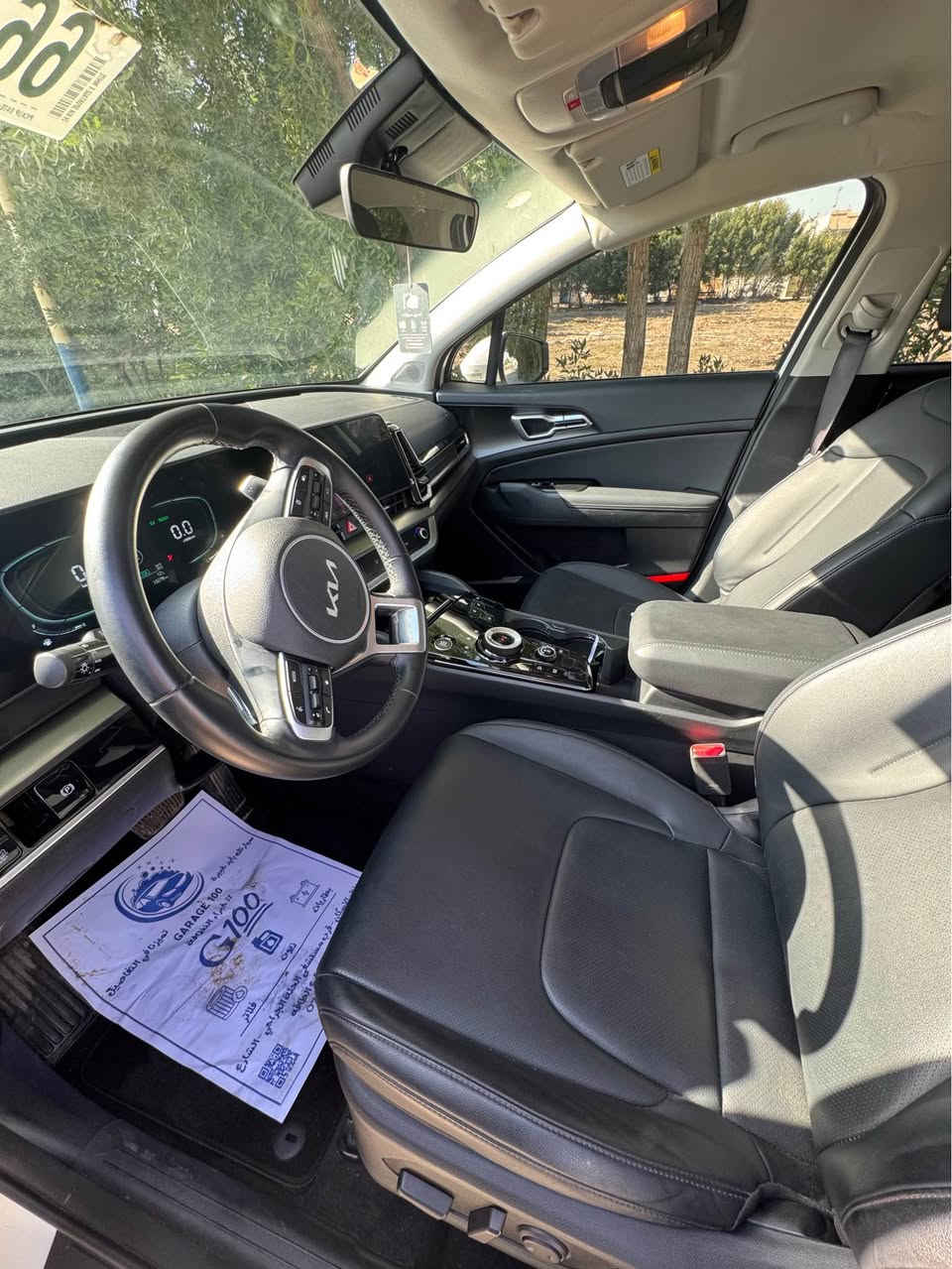 السلام عليكم 
كيا سبورتج 2024 هايبرد لون ابيض صدفي فئة ex فرق عن البرستيج ال5 كامرات والبانوراما 
الباقي نفس مواصفات البرستيج وحجم لارج الطويله 
حادثها مبين بالصور فقط pdr بالجاملغ الخلفي على مقدار شبر باقي السياره مكفوله 
رقم بغداد مميز وبأسمي 
السياره ماشية 8000 ميل بعدها بحالة الشركة 
مكان السياره بالحلة 
السعر 238 ومجالها بسيط للشراي 
للاستفسار 
*********** حلة, بابل
