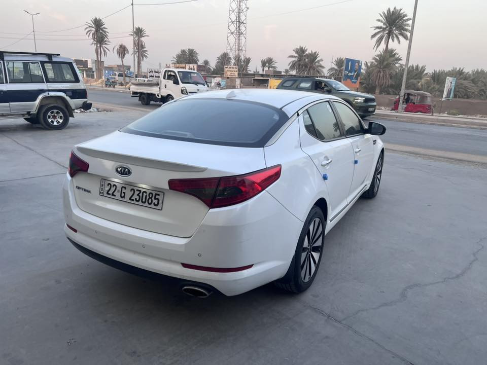 أوبتما 2012 خليجي كفاله عامه
رقم اربيل الجديد بسمي 
كير مكينه مكفول 
الحداديه جديده وتخم تاير جديد 
تدفئه تبريد شغال 
السعر ١٣٢ وبيه مجال 
مكاني بابل 
***********
