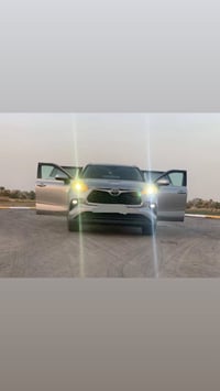 هايلاندر XLE • ٢٠٢٢ • ٦ سلندر